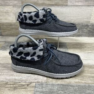 Hey Dude Britt Shoes Women’s 6 Grey Cheetah Print Folded Cuff Casual Loafers